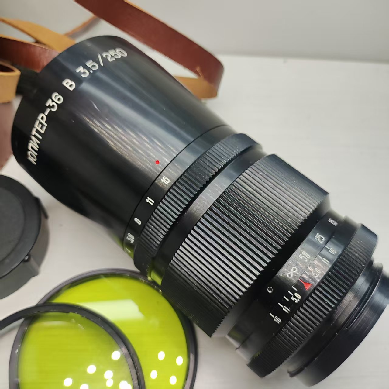 [Product=Lens][Brand=KMZ][Model=ЮПИТЕР-36 B][FocalLength=250][MaxAPT=3.5][Mount=P6][SN=740123][Frame=120][Date=20250613][MD5=83e5473b045f8f480e31bf4252ec1744].jpg