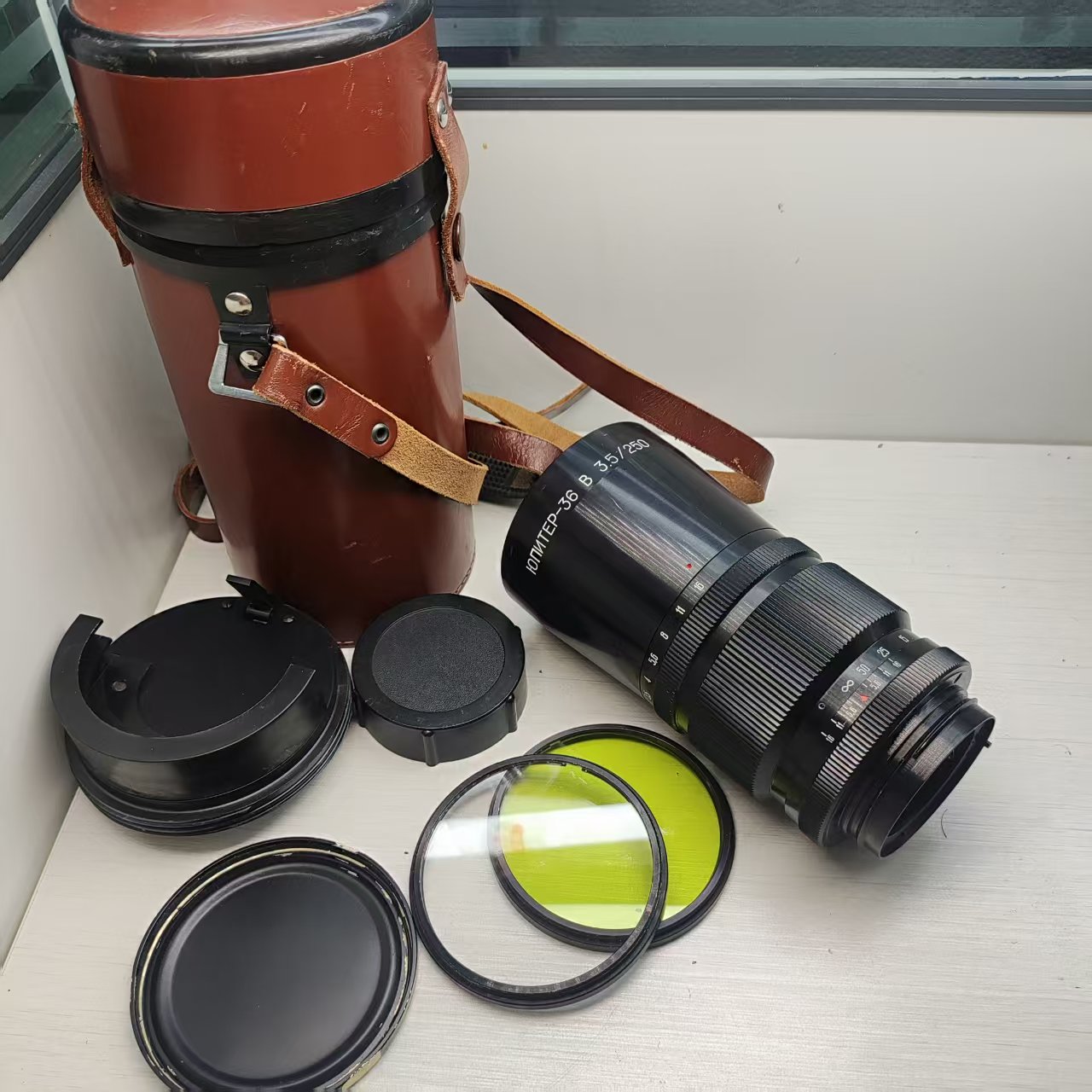 [Product=Lens][Brand=KMZ][Model=ЮПИТЕР-36 B][FocalLength=250][MaxAPT=3.5][Mount=P6][SN=740123][Frame=120][Date=20250613][MD5=ee88184f7ca60c503fba5a70ee87cb68].jpg