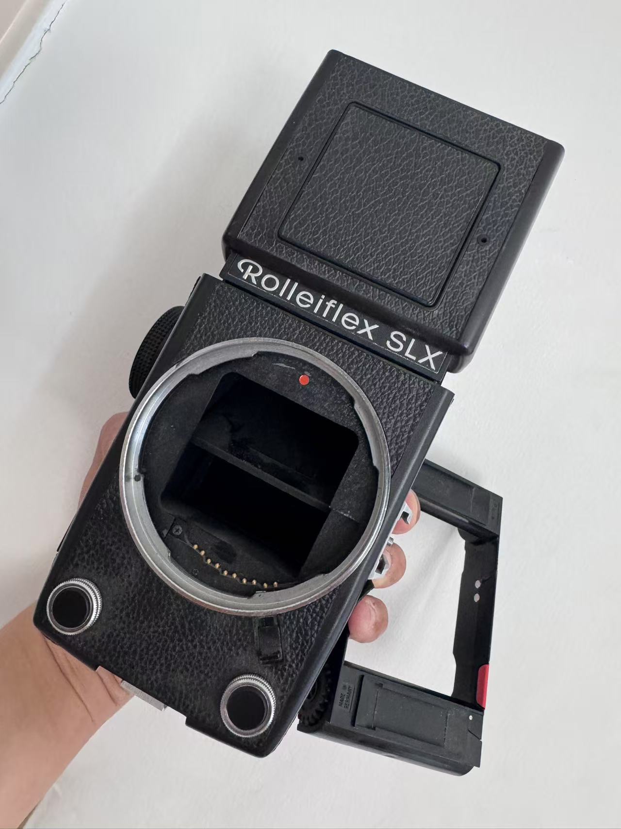 [Product=Camera][Brand=Rollei][Model=Rolleiflex SLX][Date=20250613][MD5=55141e44fc1f1021ac9a385cf5d54d69].jpg