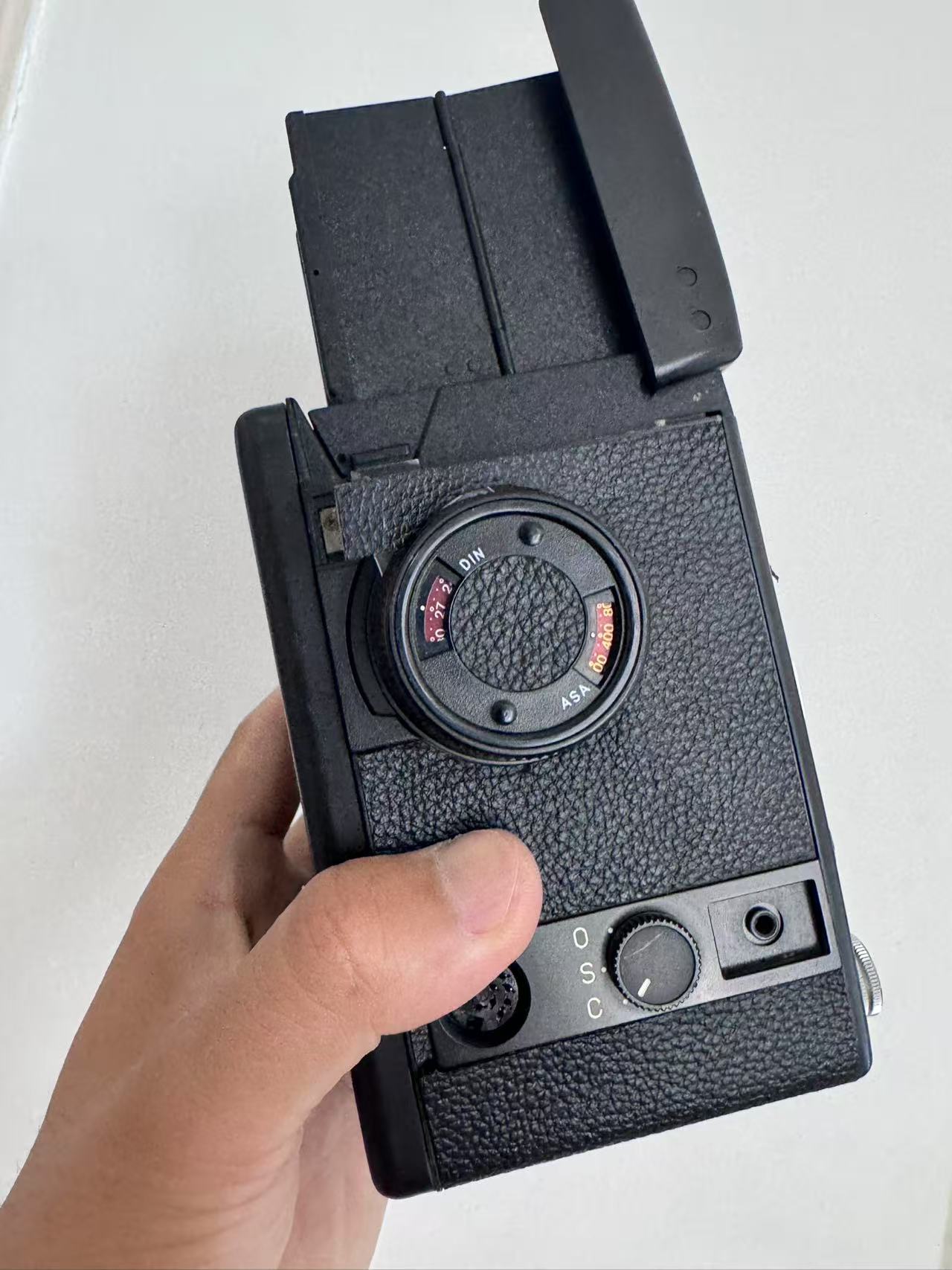 [Product=Camera][Brand=Rollei][Model=Rolleiflex SLX][Date=20250613][MD5=91533c4acff0109f009dcc755fb0054d].jpg