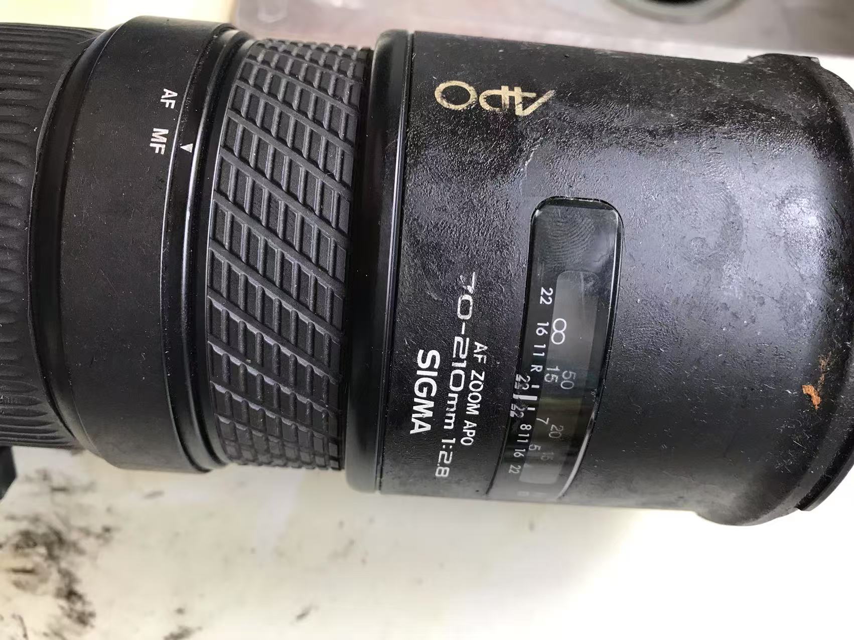 [Product=Lens][Brand=Sigma][Model=AF ZOOM APO 70-210mm F2.8][FocalLength=70-210][MaxAPT=2.8][Mount=Nikon F][SN=2005081][Frame=135][Date=20250618][MD5=52192cb7b224626ca60844d319bc1932].jpg