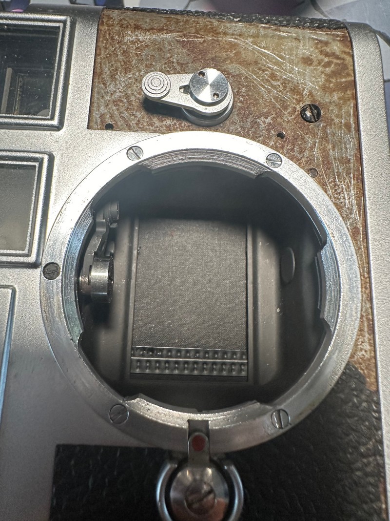 [Product=Camera][Brand=ERNST LEITZ WETZLAR][Model=Leica M3][SN=919705][Date=20250625][MD5=630f5907f3256fee6979c6aef5f7a4d9].jpg