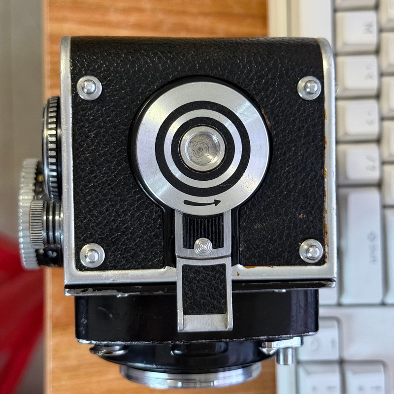 [Product=Camera][Brand=Rollei][Model=ROLLEIFLEX 2.8F][SN=2469160][Date=20250625][MD5=a78c48a615d98e315aa9002a919af103].jpg