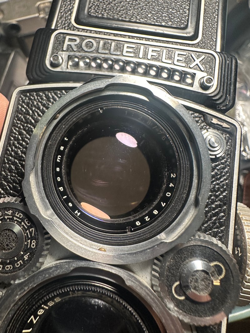 [Product=Camera][Brand=Rollei][Model=Rolleiflex 3.5E][Date=20250627][MD5=82d744d7a1526d8a91fe19eabc2705cf].jpg