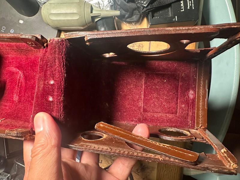 [Product=Camera][Brand=Rollei][Model=Rolleiflex 3.5E][Date=20250627][MD5=a1b421fcdbcc33138814c28a948e9a48].jpg