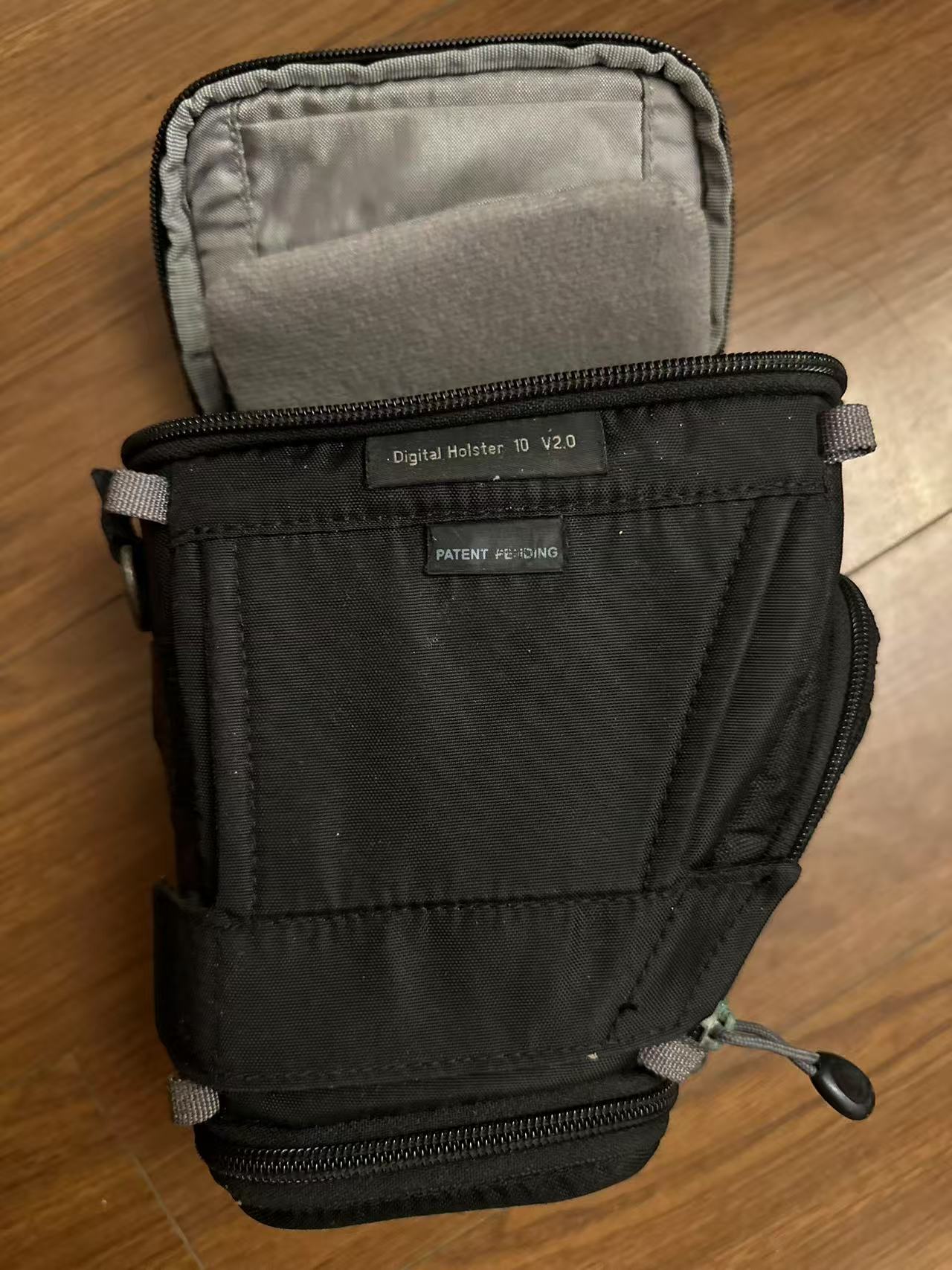 [Product=Lens][Brand=LEITZ CANADA][Model=ELMAR 65mm F3.5][FocalLength=65][MaxAPT=3.5][SN=1841919][Date=20250627][MD5=3d1d7264a60813f8b9d5f556c487ee8a].jpg