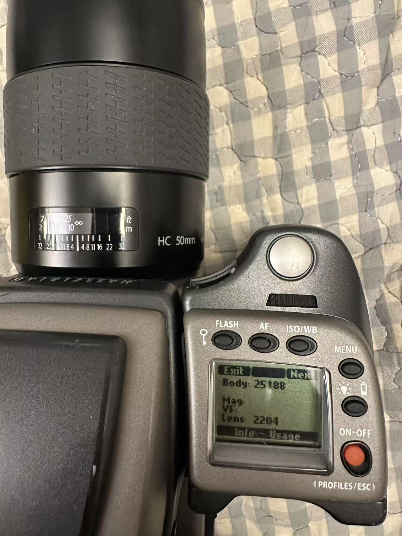 [Product=Lens][Brand=Hasselblad][Model=HC 50mm F3.5][FocalLength=50][MaxAPT=3.5][SN=7BSU12248][Frame=120][Date=20250702][MD5=9d05576862917f05888177b726e5f199].jpg