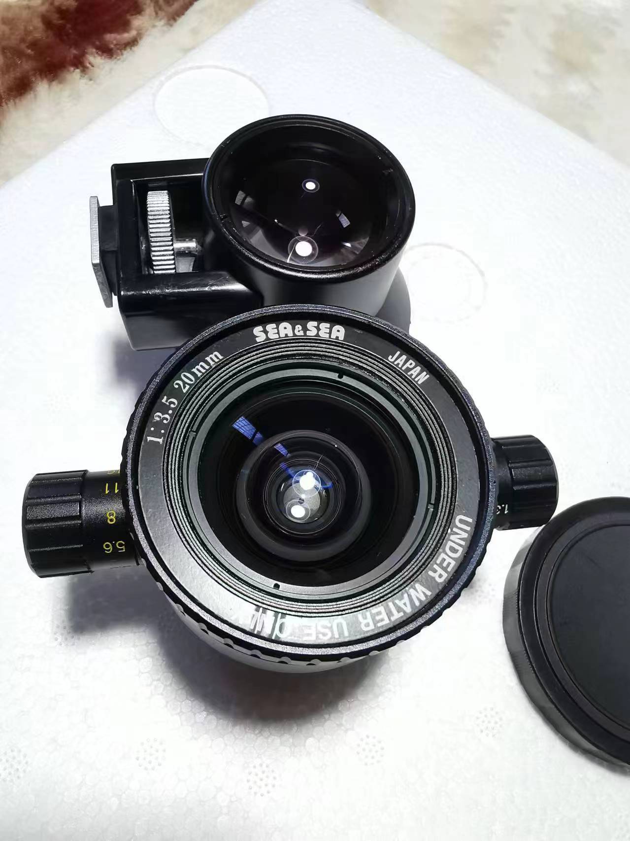 [Product=Lens][Brand=Sea&Sea][Model=Wide Lens 20mm F3.5][FocalLength=20][MaxAPT=3.5][Frame=135][Date=20240903][MD5=d7599c0673dc622a57ee5c9039db2ad9].jpg