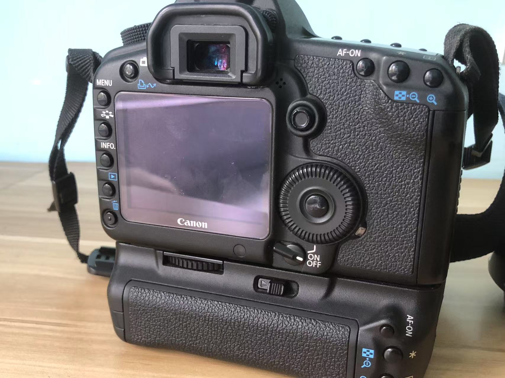 [Product=Camera][Brand=Canon][Model=EOS 5D Mark II][Date=20250617][MD5=537bd20059e16399bfa5dda3d91c3f31].jpg