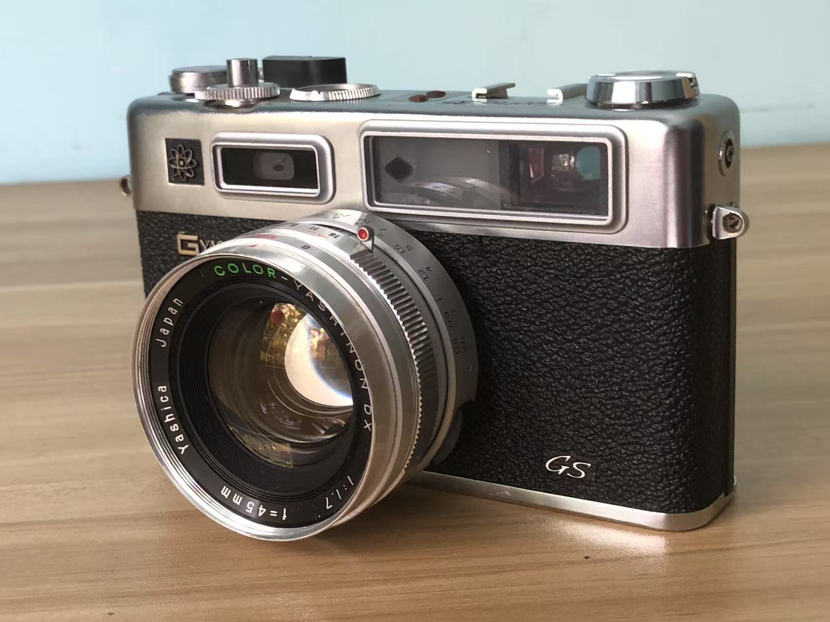 [Product=Camera][Brand=YASHICA][Model=Electro 35 GS][SN=00932392][Date=20250617][MD5=58b543004f2d8d8d89331439aae2d757].jpg