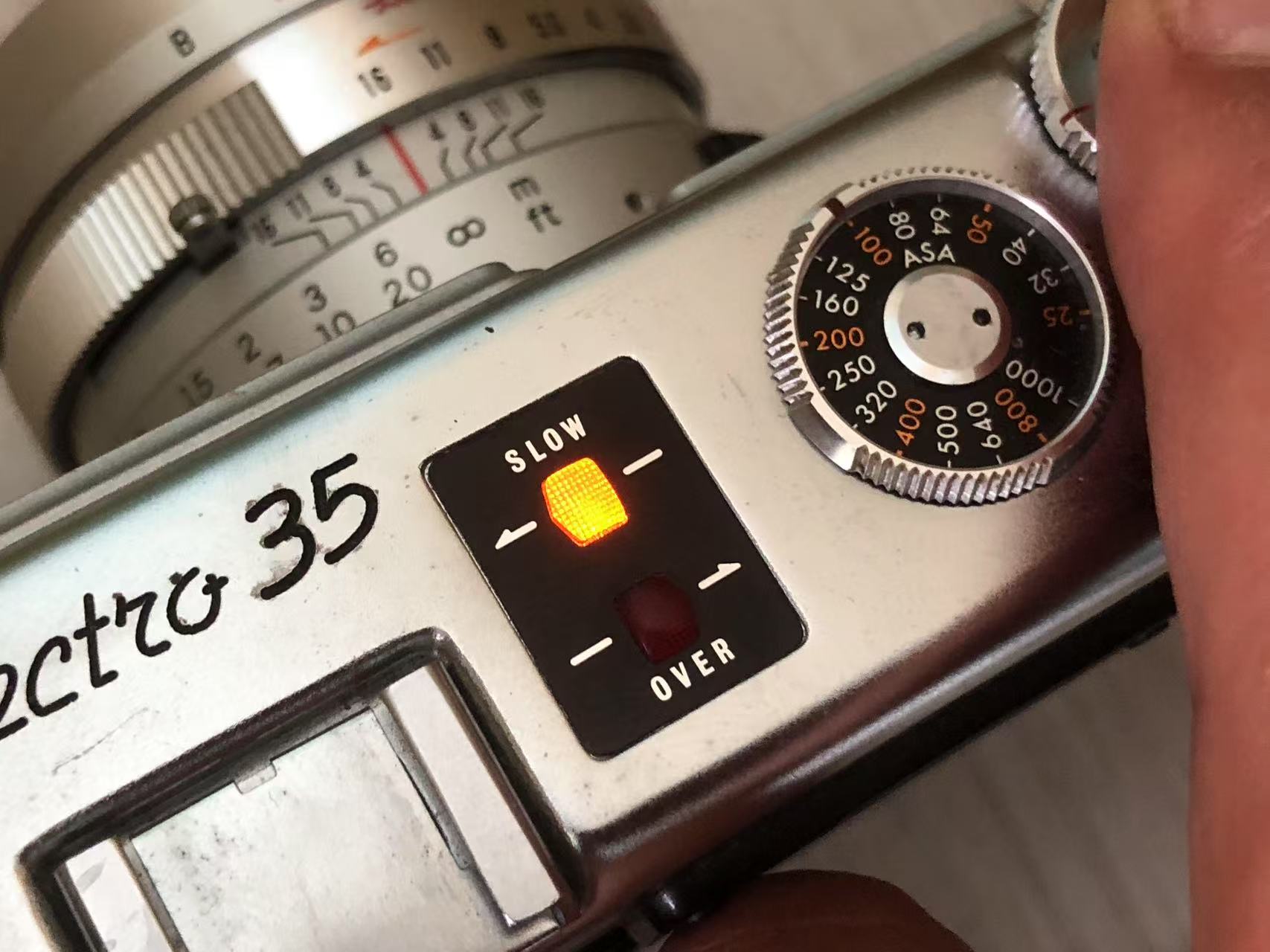 [Product=Camera][Brand=YASHICA][Model=Electro 35 GS][SN=00932392][Date=20250617][MD5=b32dfd5f2d7a7cd6f475f7ec26b91023].jpg