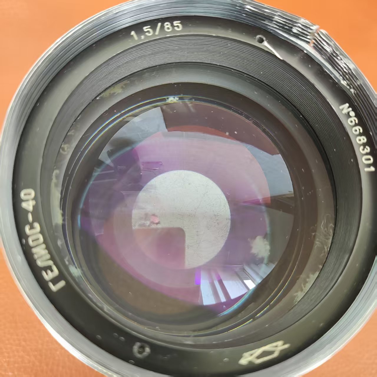 [Product=Lens][Brand=KMZ][Model=ГЕЛИОС-40][FocalLength=85][MaxAPT=1.5][Mount=M39][SN=668301][Frame=135][Date=20250627][MD5=1add1eea65cf4eb6b5ad88ad8a1c2e69].jpg