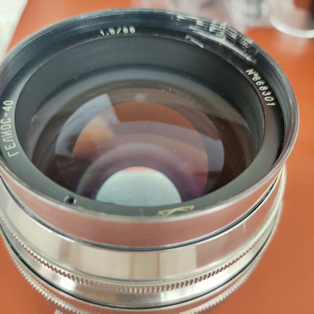 [Product=Lens][Brand=KMZ][Model=ГЕЛИОС-40][FocalLength=85][MaxAPT=1.5][Mount=M39][SN=668301][Frame=135][Date=20250627][MD5=b907211433074db72b8a2be3ae28886d].jpg
