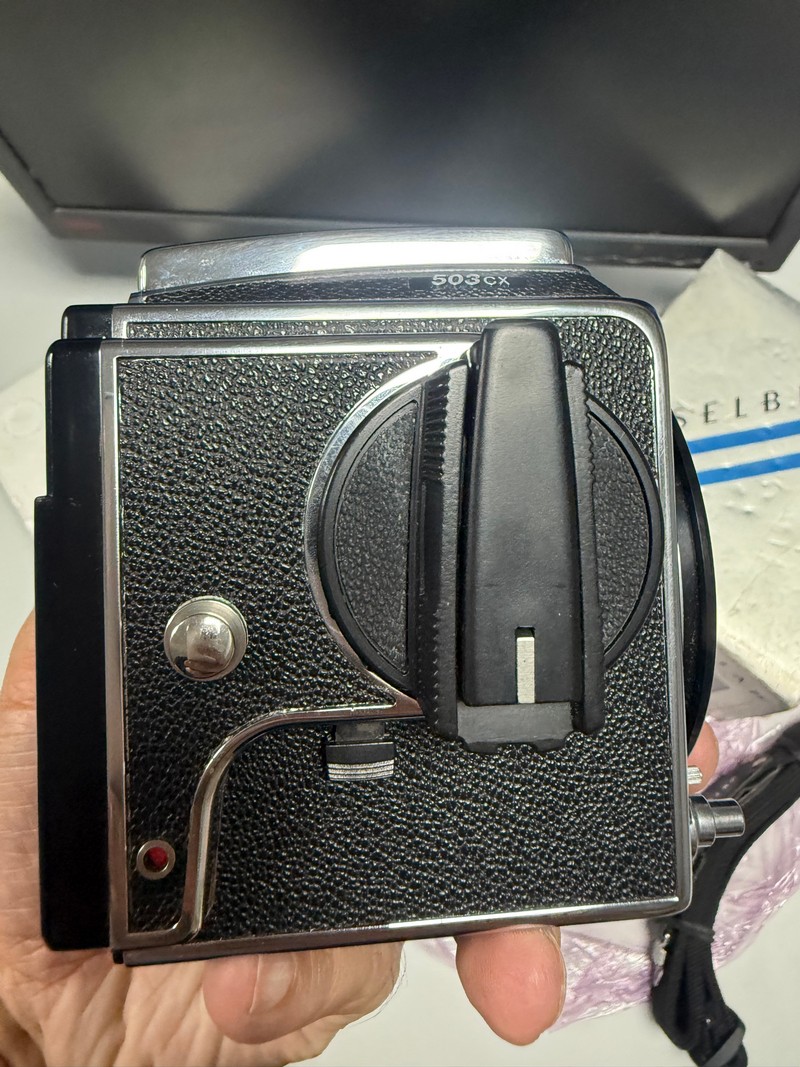 [Product=Camera][Brand=HASSELBLAD][Model=503CX][SN=11ES13941][Date=20250718][MD5=0270295fa755e3a252666b87a97a90e3].jpg