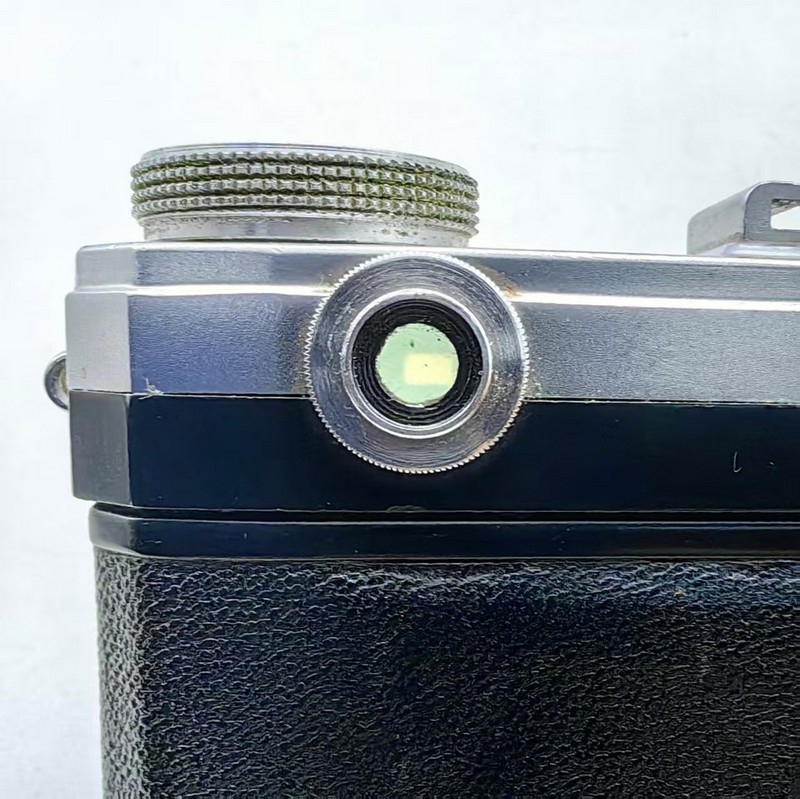 [Product=Camera][Brand=Zeiss Ikon][Model=Contax][SN=T 33240][Date=20250723][MD5=01096ea72561b1695e0b2b85acd31c51].jpg