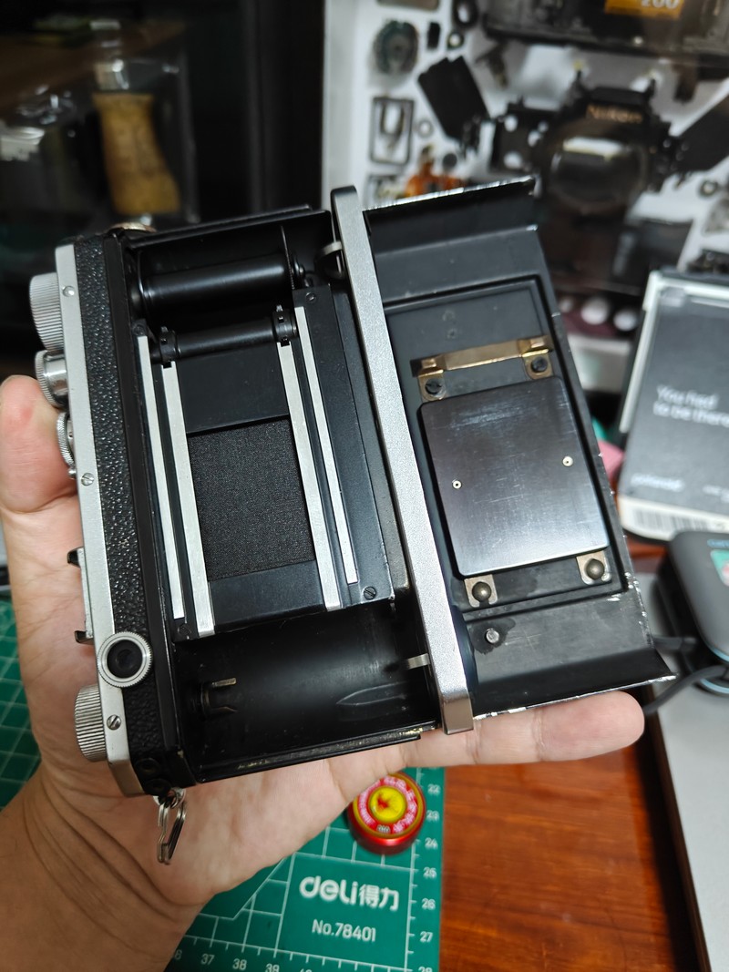 [Product=Camera][Brand=Nippon Kōgaku][Model=Nikon S][SN=6121682][Date=20250725][MD5=8761ed9d4900770dbde2c9a869c54db7].jpg