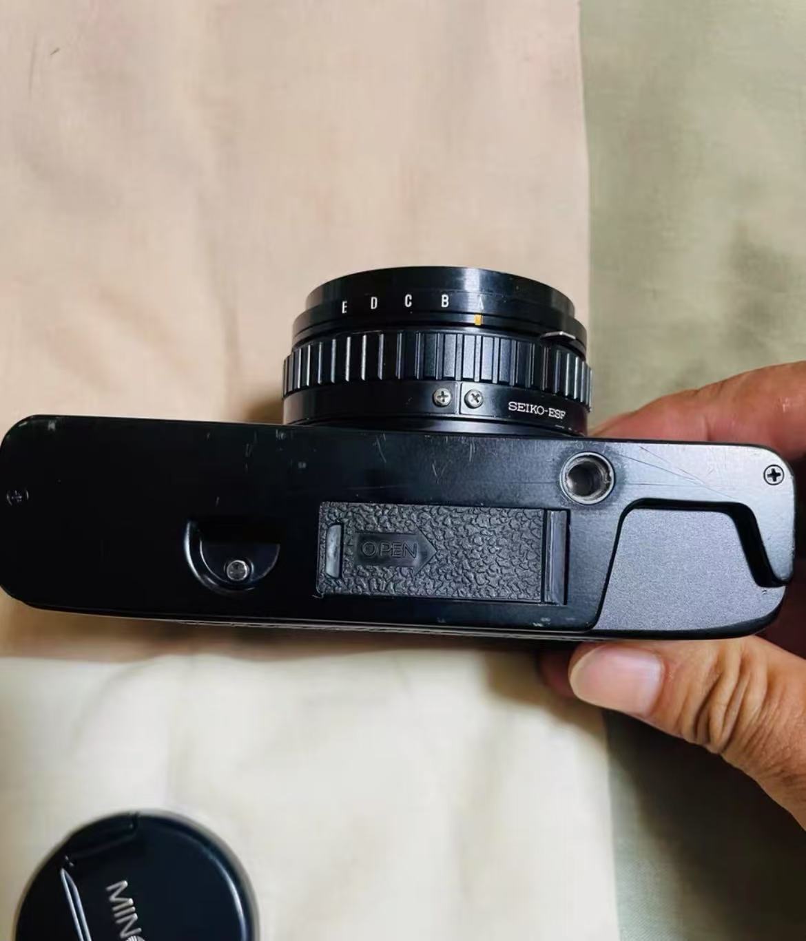 [Product=Camera][Brand=Minolta][Model=HI-MATIC E][SN=994677][Date=20250806][MD5=08d0c43a425772482bf47098f28afdff].jpg