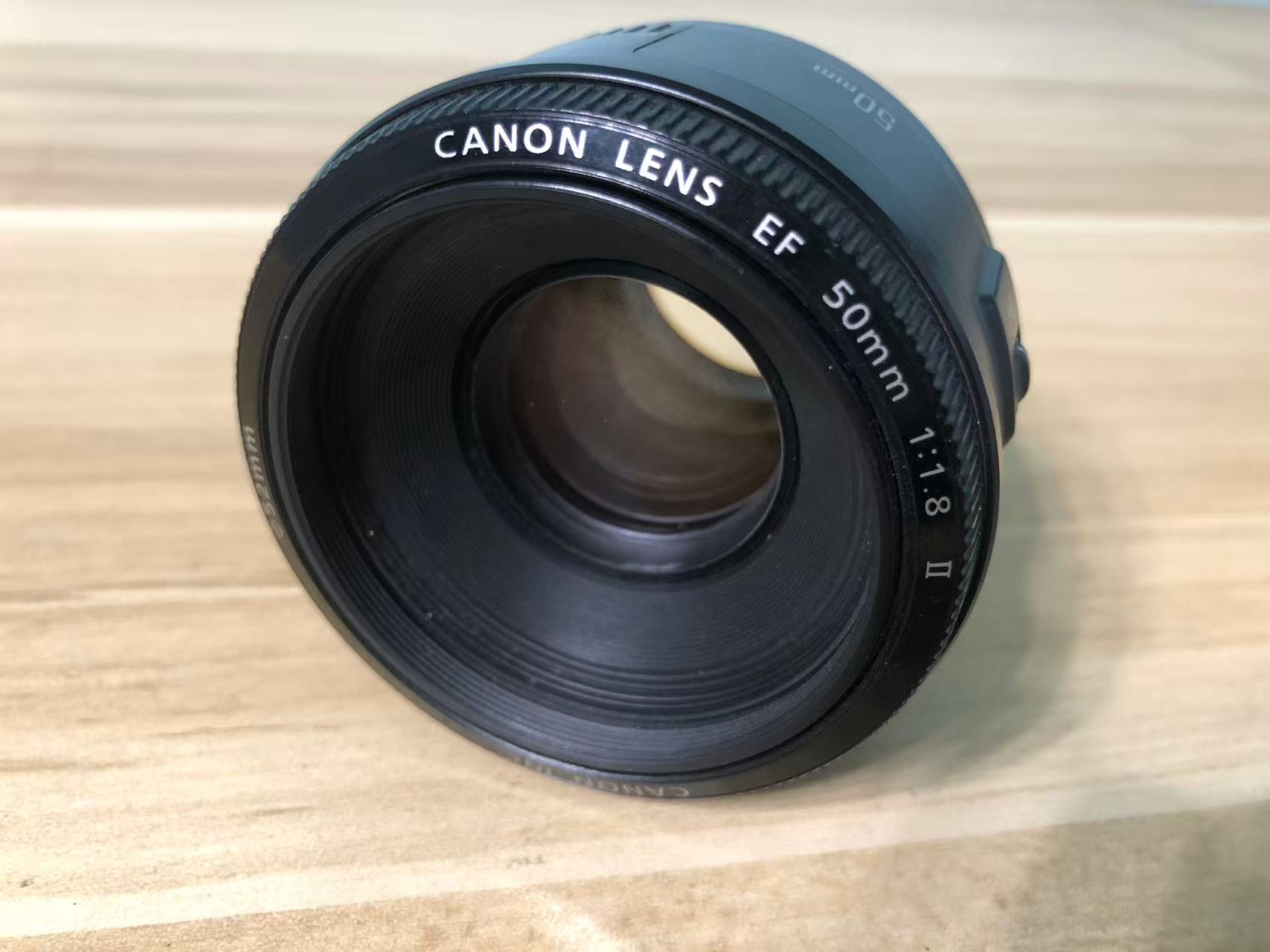 [Product=Lens][Brand=Canon][Model=Canon Lens EF 50mm F1.8 II][FocalLength=50][MaxAPT=1.8][SN=32234325][Date=20250820][MD5=4a87192c0eb8dd5d24bb8748e80f22da].jpg