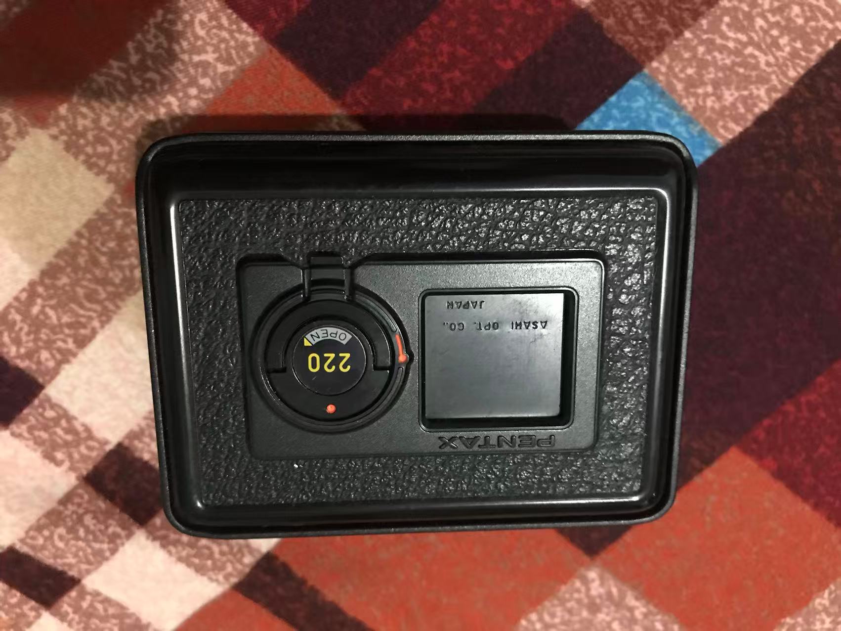 [Product=Film Holder][Brand=PENTAX][Date=20250905][MD5=787242f6a55117ac5bd56daba188f6bc].jpg