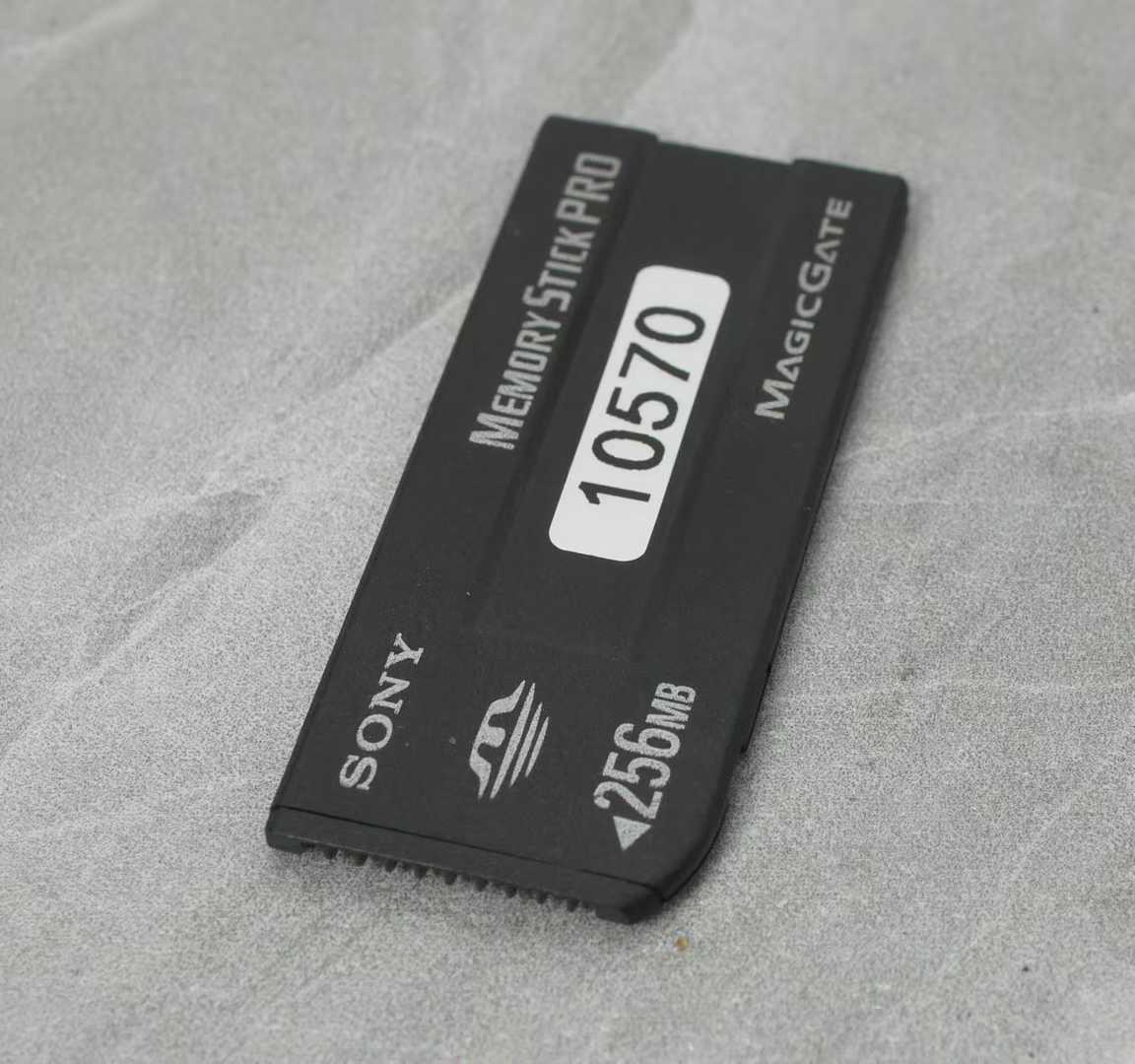 6055dfeb9edc8198ee5a8e0989369c33.jpg
