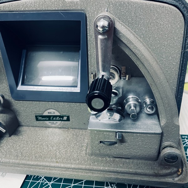 [Product=Movie Editor][Brand=Walz][Model=Movie Editor Model III][Date=20250905][MD5=ff8954550240d44a8bd4ae71da9b6a76].jpg