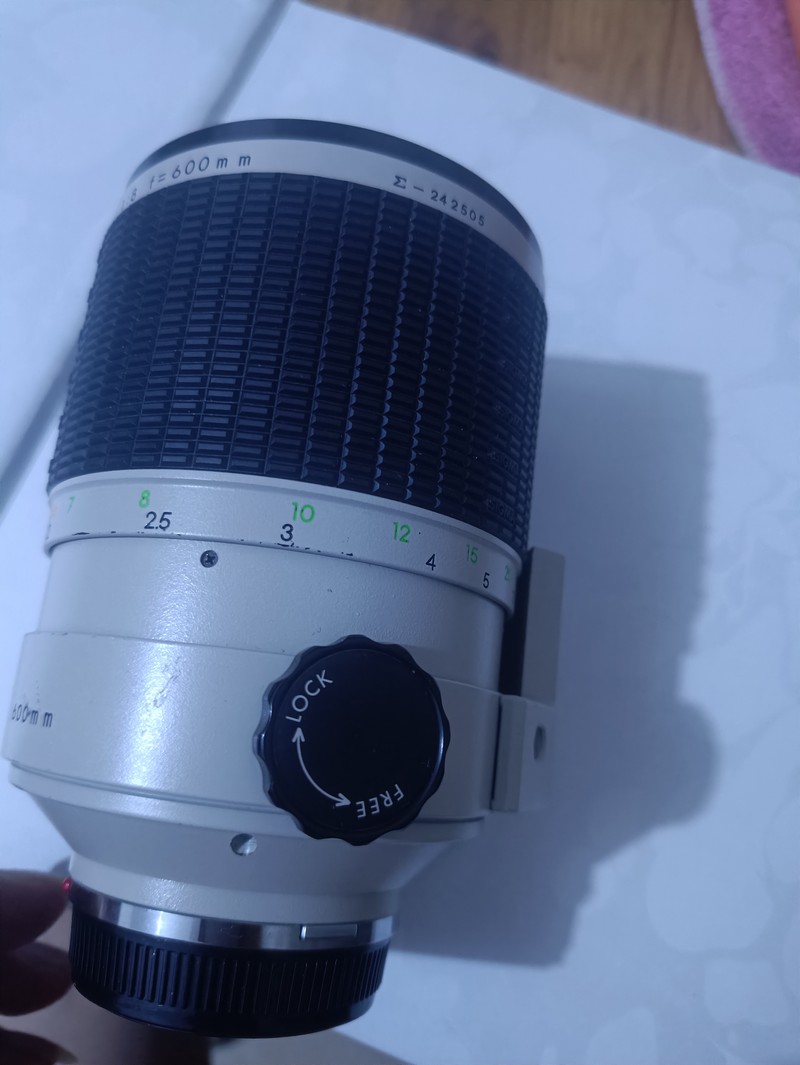 [Product=Lens][Brand=Sigma][Model=MIRROR-TELEPHOTO MULTI-COATED 600mm F8][FocalLength=600][MaxAPT=8][Mount=OM][SN=Σ-242505][Date=20250912][MD5=ab68bc71e7d272520c910d9a4177fb14].jpg