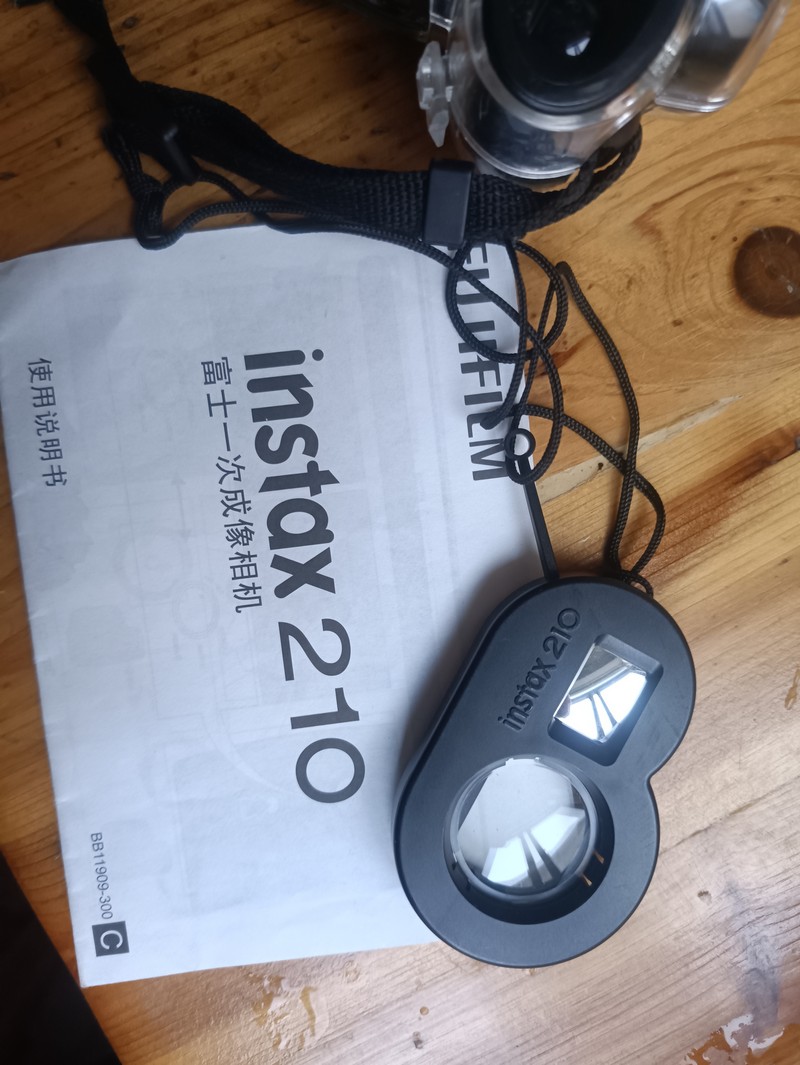 [Product=Camera][Brand=FUJIFILM][Model=instax 210][Date=20250919][MD5=968f1239cd3d41b090eb887b38c44d59].jpg