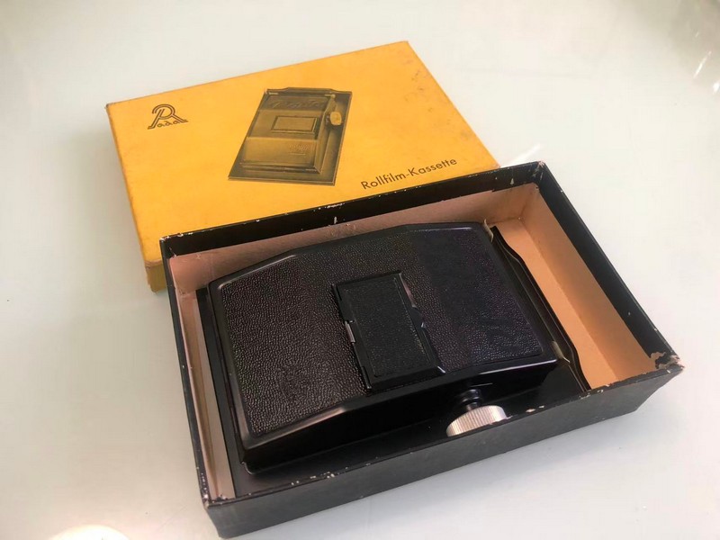 [Product=Film Back][Brand=Rada][Model=Rollfilm-Kassette][Date=20250919][MD5=6a4b777ad2718ed9af3a5b087defadb7].jpg