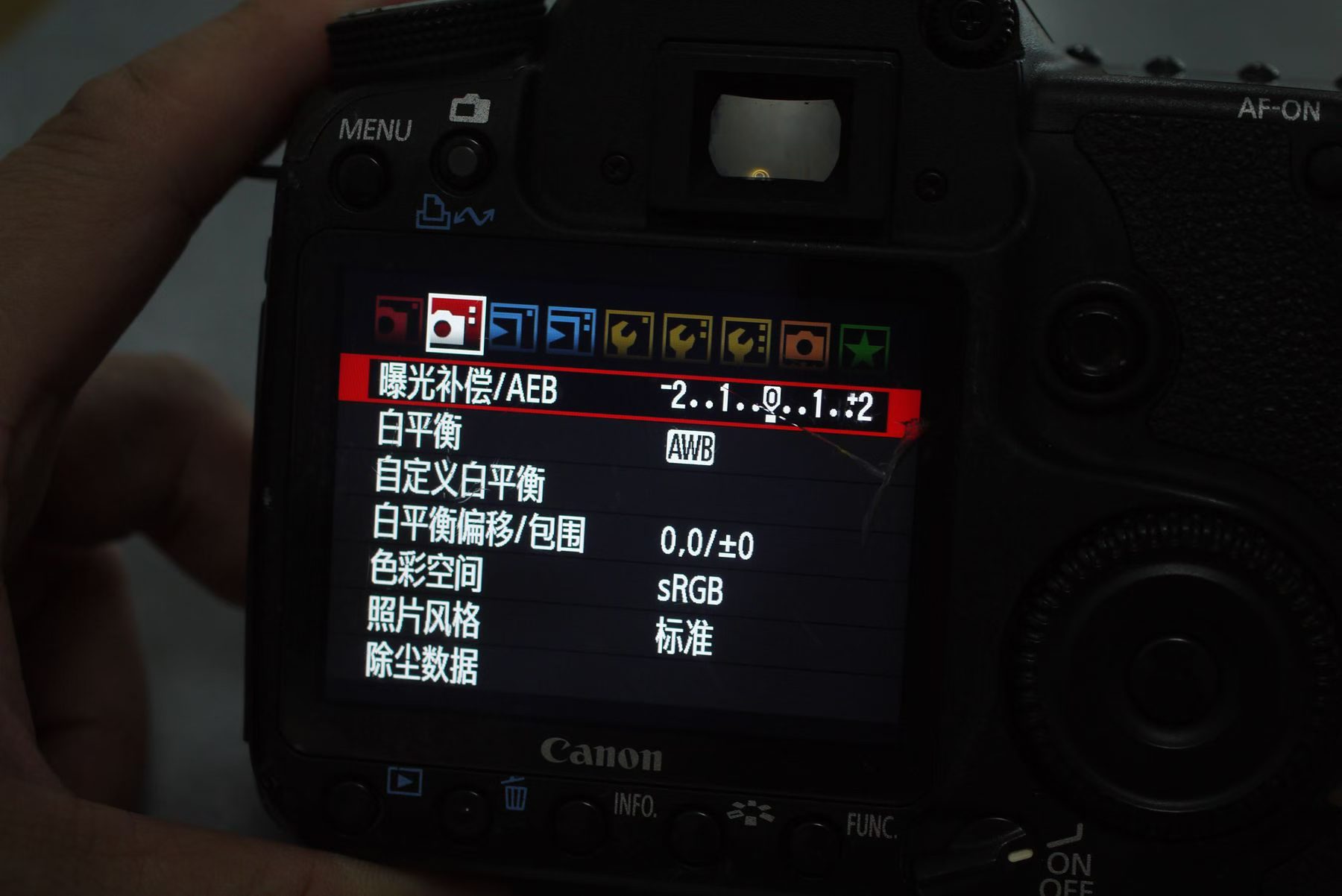 7953fc290847b148ef6cfe8f1566d17f.jpg