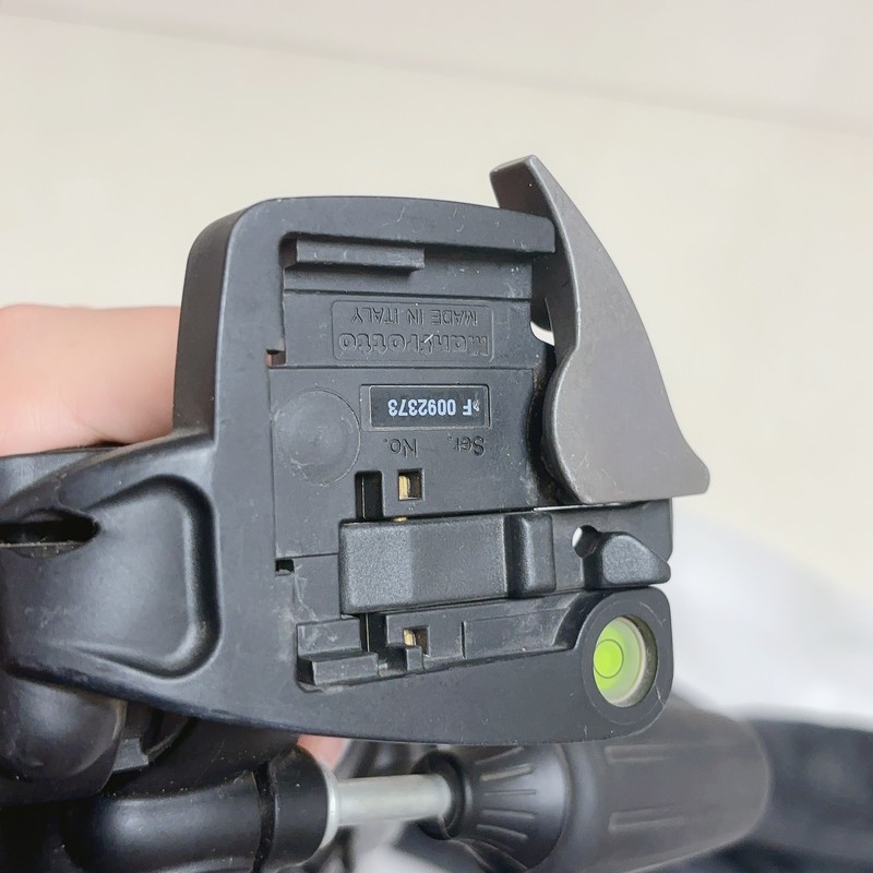 [Product=Tripod][Brand=Manfrotto][Model=055CXPRO4][SN=F 0092373][Date=20250705][MD5=9996e01439ddb78de124810f066d9e63].jpg