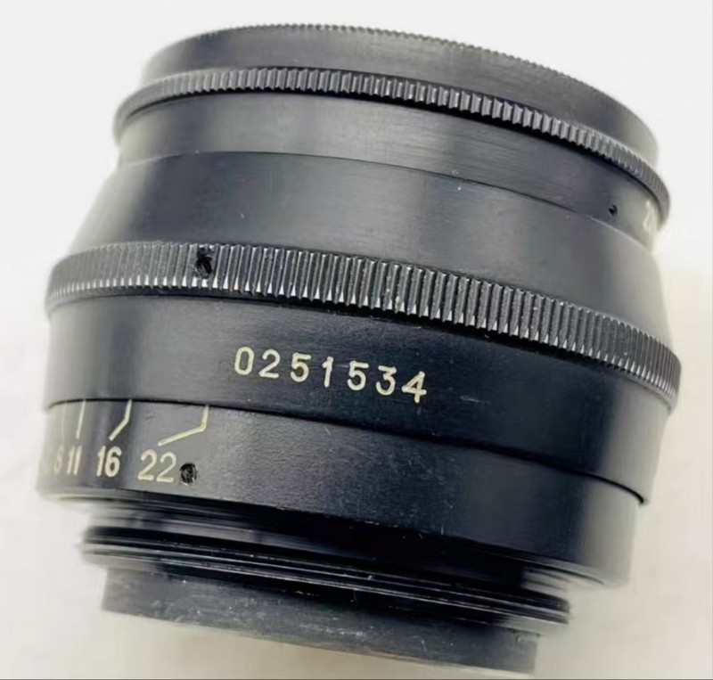 [Product=Lens][Brand=KMZ][Model=ЮПИТЕР-8 50mm F2][FocalLength=50][MaxAPT=2][Mount=L39][SN=0251534][Frame=135][Date=20250711][MD5=d184259182336f0f5113cbba7f09c24a].jpg