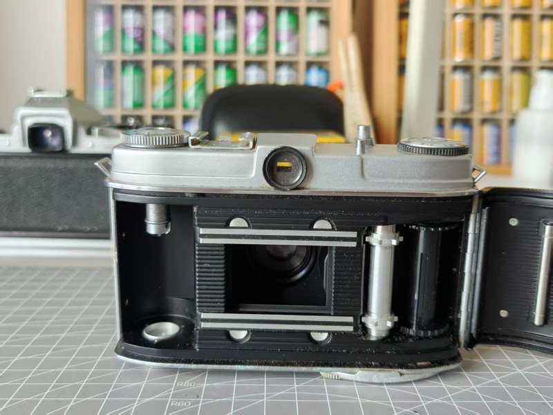 [Product=Camera][Brand=Kodak][Model=Retinette][SN=836121][Date=20250724][MD5=cf4b4fc40d6df91bd0bee864fe5c918a].jpg