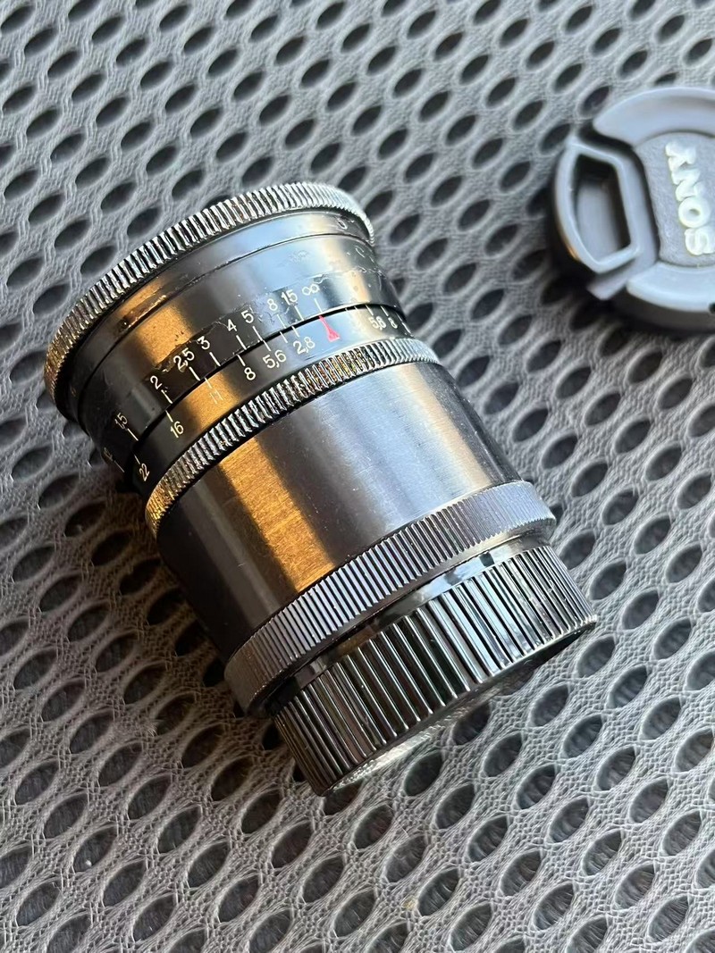 [Product=Lens][Brand=KMZ][Model=JUPITER-12][FocalLength=35][MaxAPT=2.8][Mount=L39][SN=7107385][Frame=135][Date=20250730][MD5=4633777e720bba1faf31edb0b238ddc1].jpg