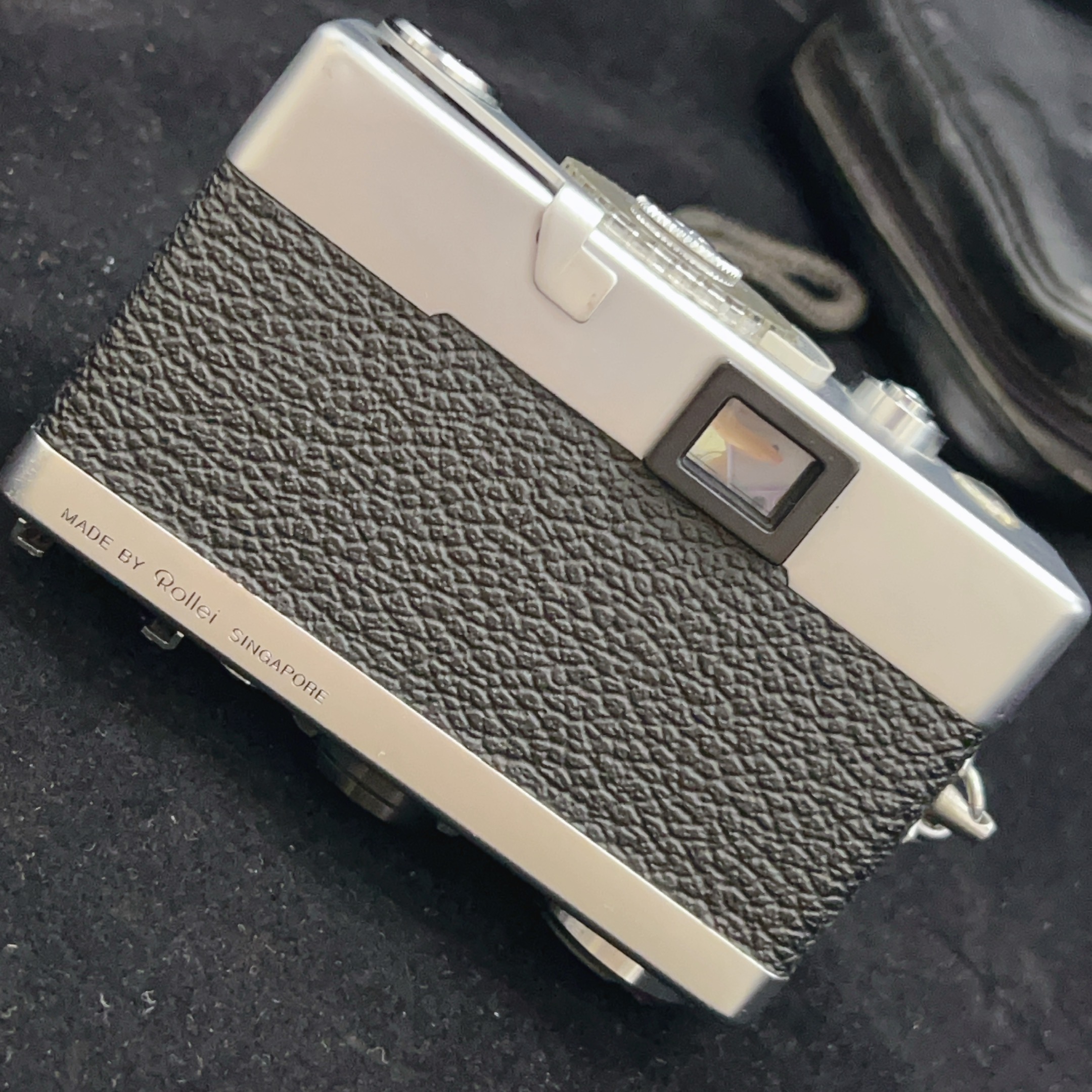 [Product=Camera][Brand=Rollei][Model=B 35][Date=20241123][MD5=28bdf9c1d493d1cc9f1f333facf6912e].jpg