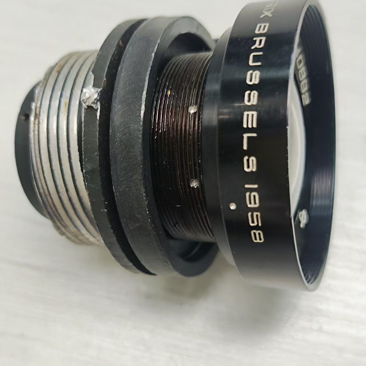 [Product=Lens][Brand=KMZ][Model=MIR-1][FocalLength=37][MaxAPT=2.8][Mount=M39][SN=740862][Frame=135][Date=20250814][MD5=b44f90ce10a3fd68b7cf52536c531b12].jpg