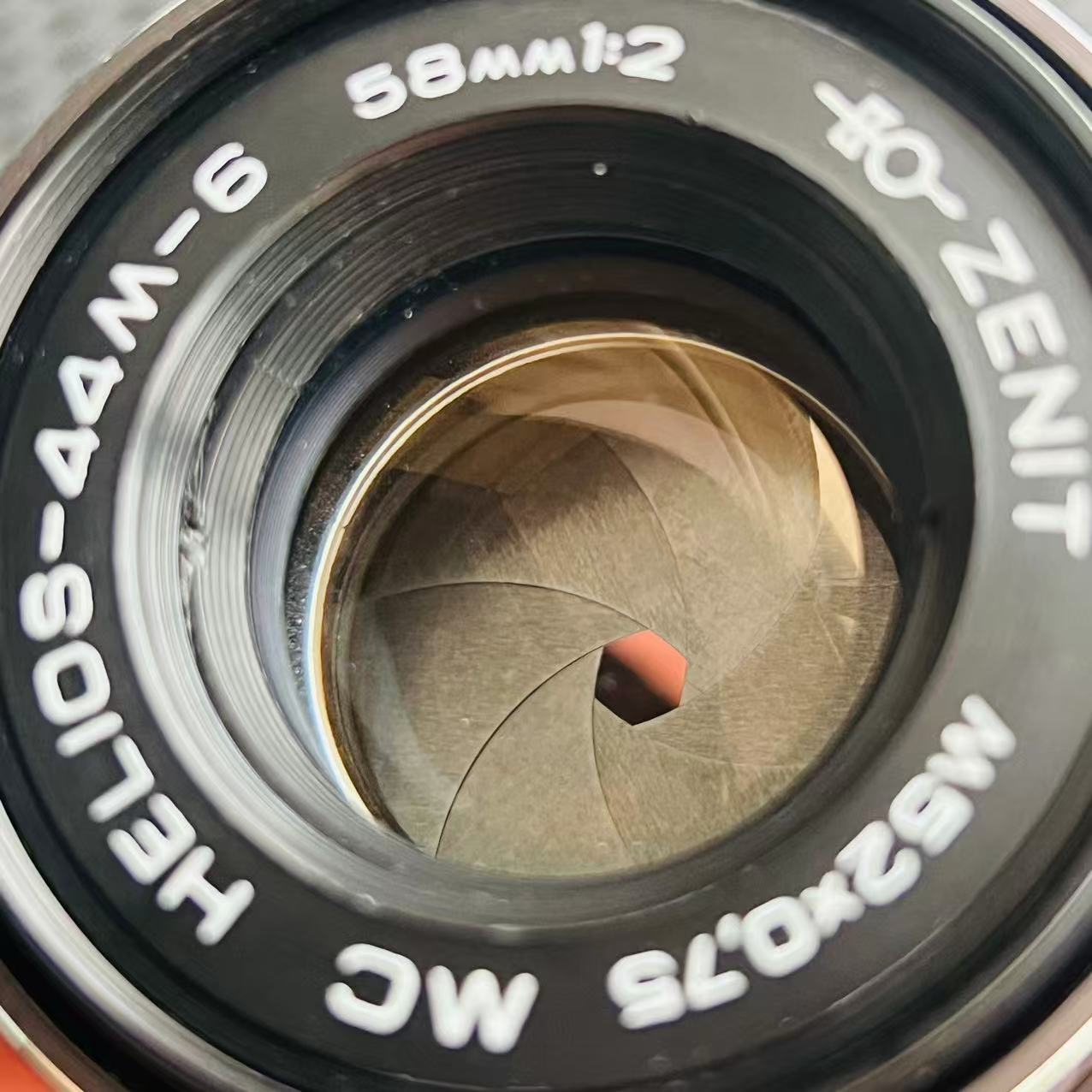 [Product=Lens][Brand=ZENIT][Model=MC HELIOS-44M-6][FocalLength=58][MaxAPT=2][Mount=M42][SN=97061295][Frame=135][Date=20260826][MD5=c79d9d3a51ff7e197c832f05cb2ff435].jpg