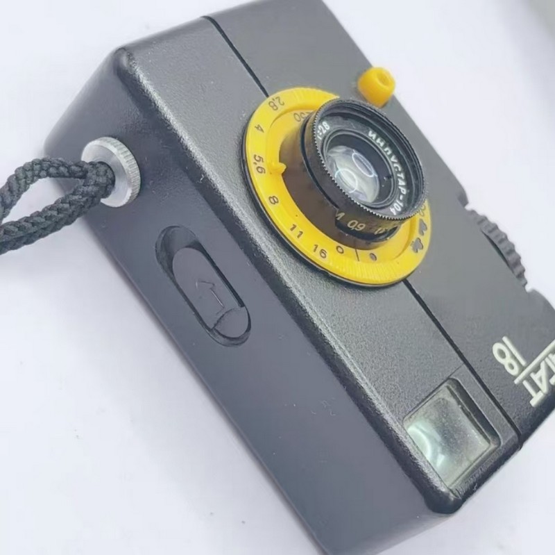 [Product=Camera][Brand=Belomo][Model=АГАТ 18K][Date=20250831][MD5=e10391892c05c2195a6e87b0c6607421].jpg