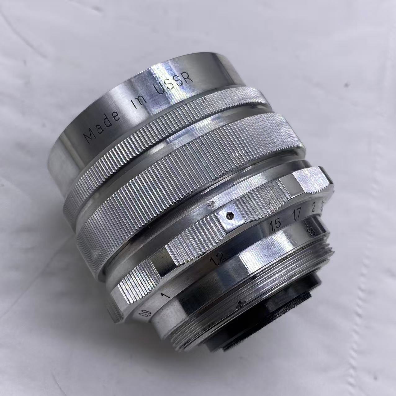 [Product=Lens][Brand=KMZ][Model=MIR-1][FocalLength=37][MaxAPT=2.8][Mount=M42][SN=405303][Frame=135][Date=20260831][MD5=c60b6e092addd42b66d999cd8cb96a59].jpg