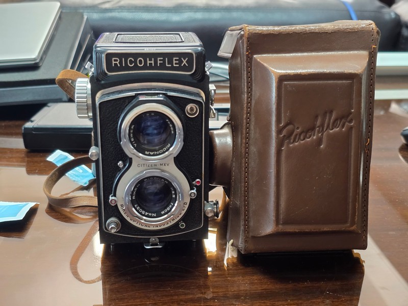 [Product=Camera][Brand=Ricoh][Model=RICOHFLEX][SN=25107][Date=20250911][MD5=85d4d5d1c674a95389c019e6b7f16d35].jpg