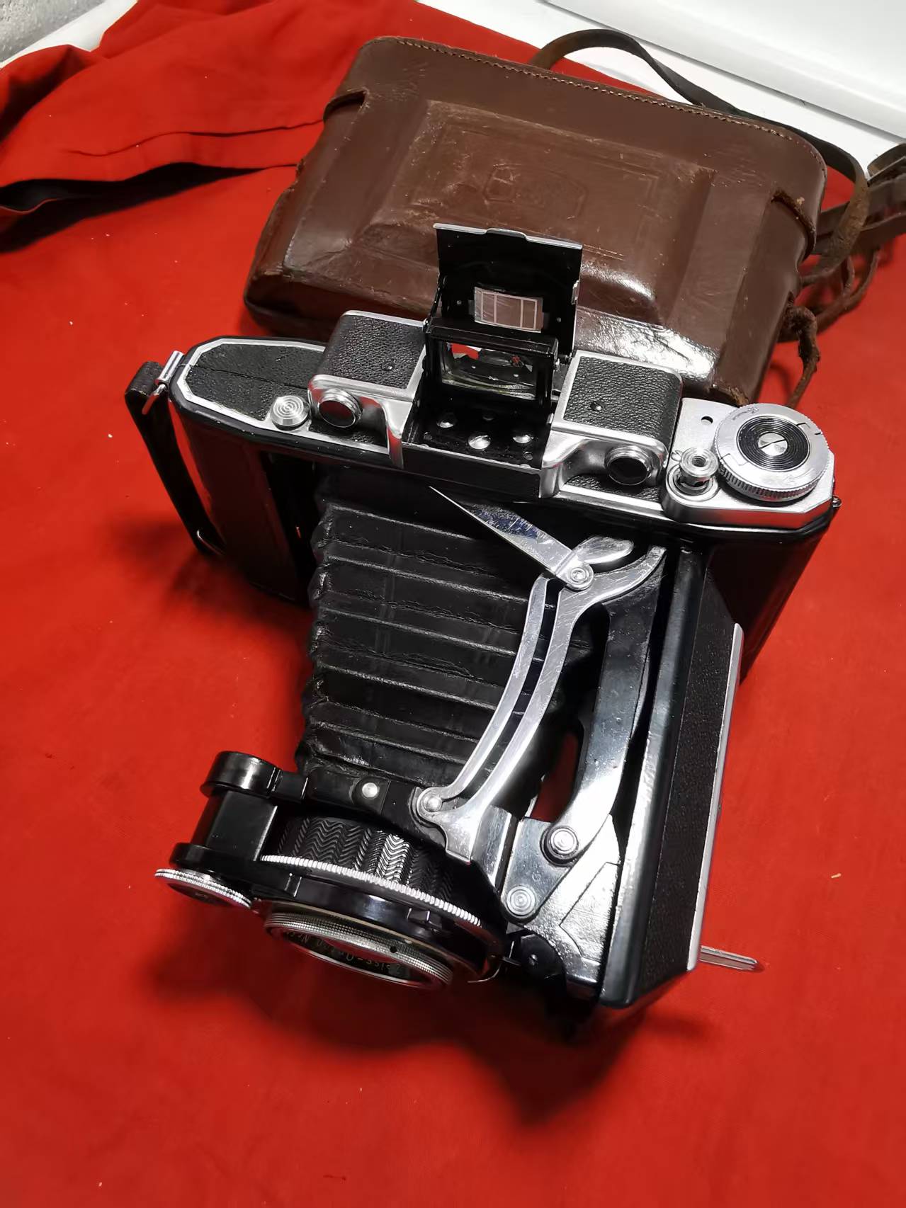 [Product=Camera][Brand=Zeiss Ikon][Model=531_2][Date=20250802][MD5=b9b0557201825c9f4db4e1582f3c6d87].jpg