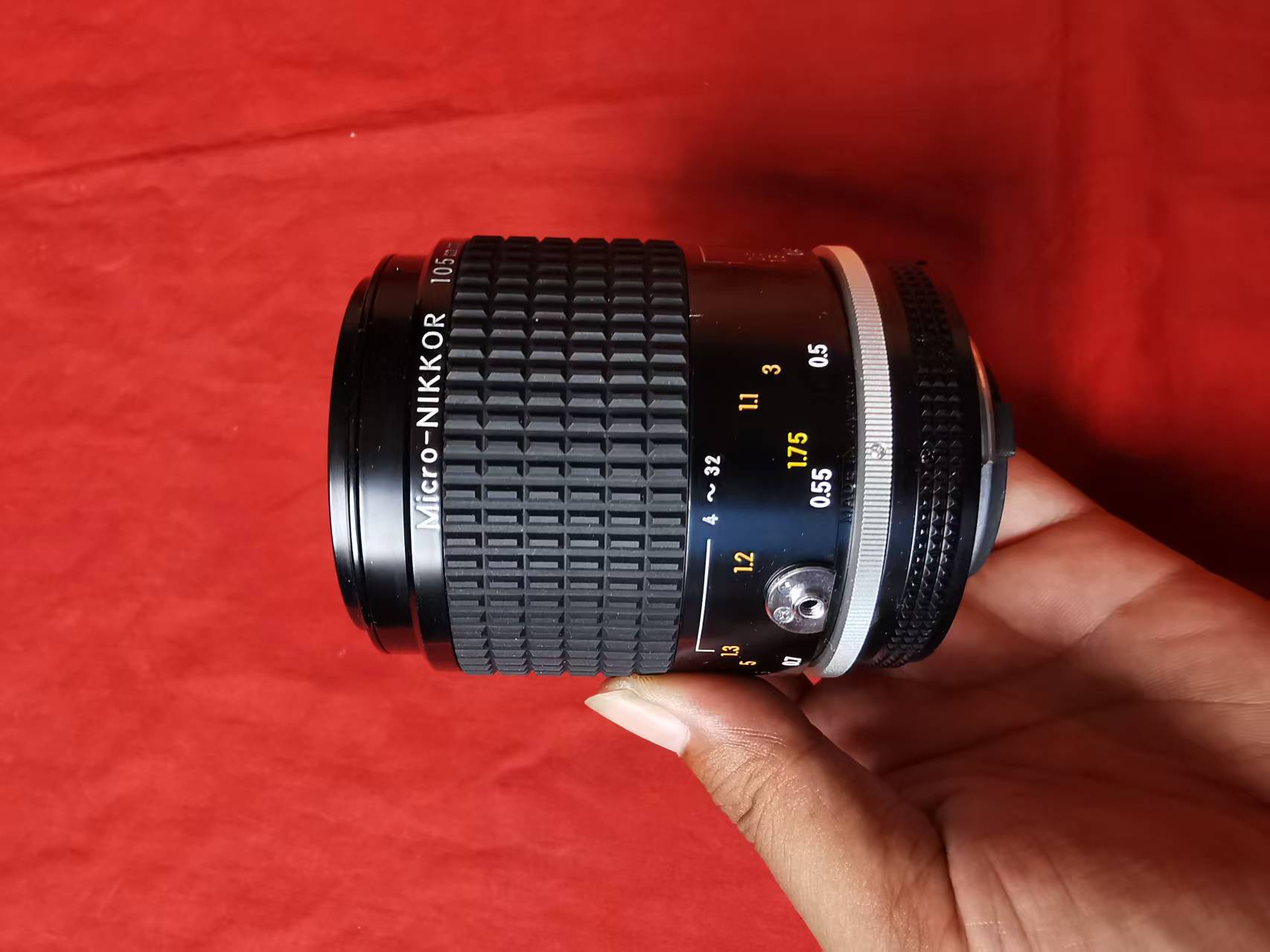 [Product=Lens][Brand=Nikon][Model=Micro-NIKKOR 105mm F2.5][FocalLength=105][MaxAPT=2.8][SN=267883][Frame=135][Date=20250809][MD5=30b4ddbd8a6ad8a9a47bcc36d7215395].jpg