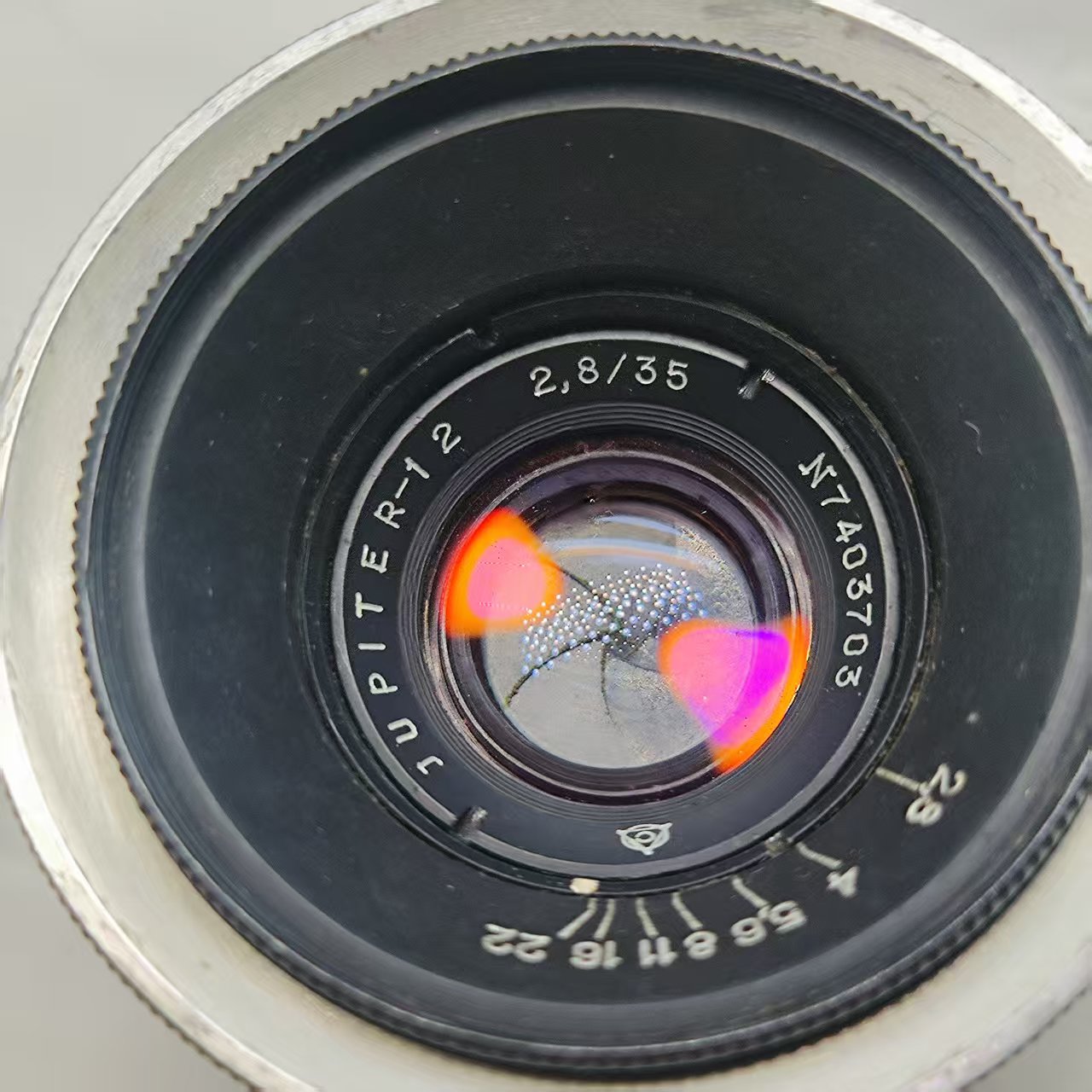 [Product=Lens][Brand=KMZ][Model=JUPITER-12][FocalLength=35][MaxAPT=2.8][Mount=L39][SN=7403703][Frame=135][Date=20250816][MD5=3bdc727f5a05d9052c0a1013240ef11f].jpg