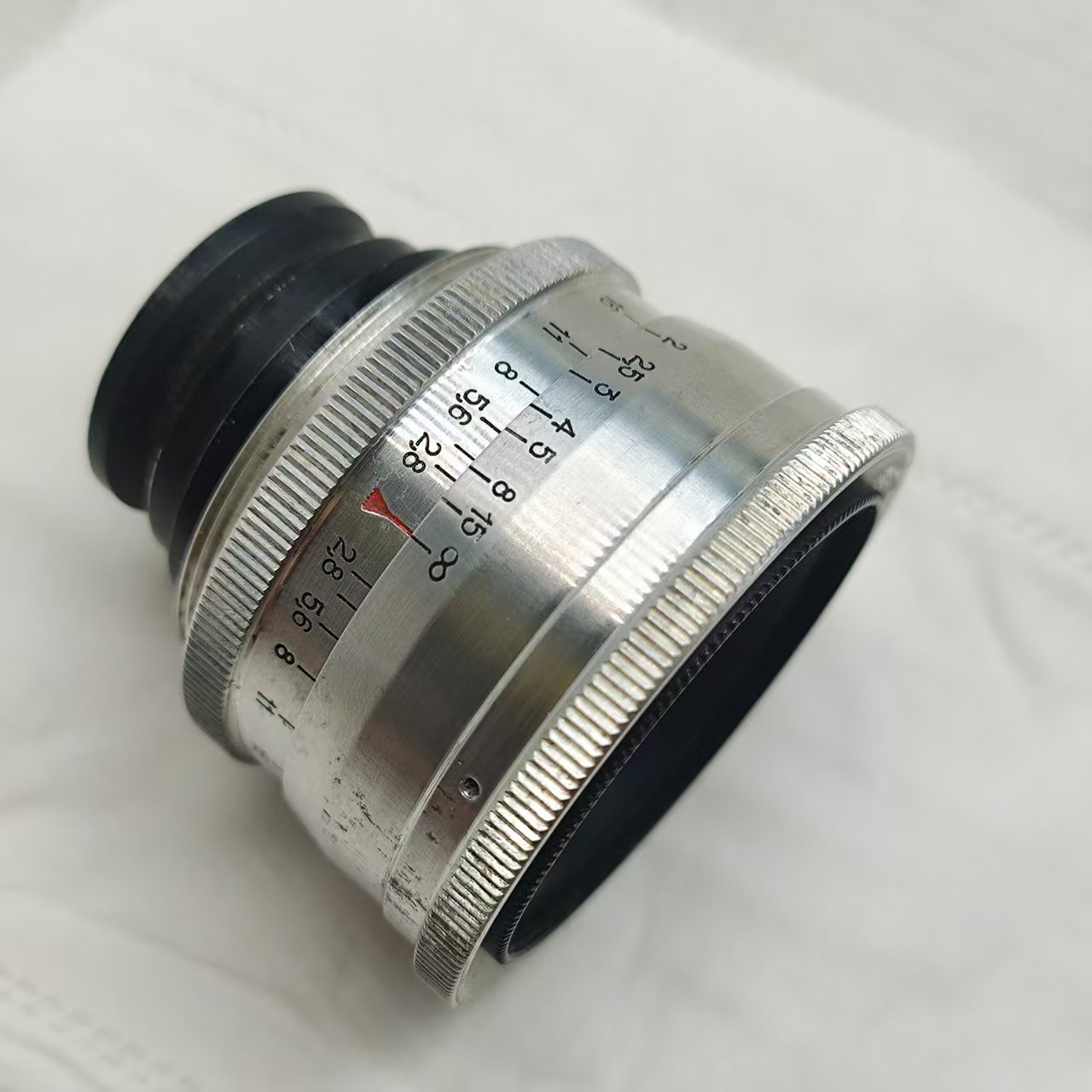 [Product=Lens][Brand=KMZ][Model=JUPITER-12][FocalLength=35][MaxAPT=2.8][Mount=L39][SN=7403703][Frame=135][Date=20250816][MD5=240c7cb3d85444b109895a4cfdddbf88].jpg