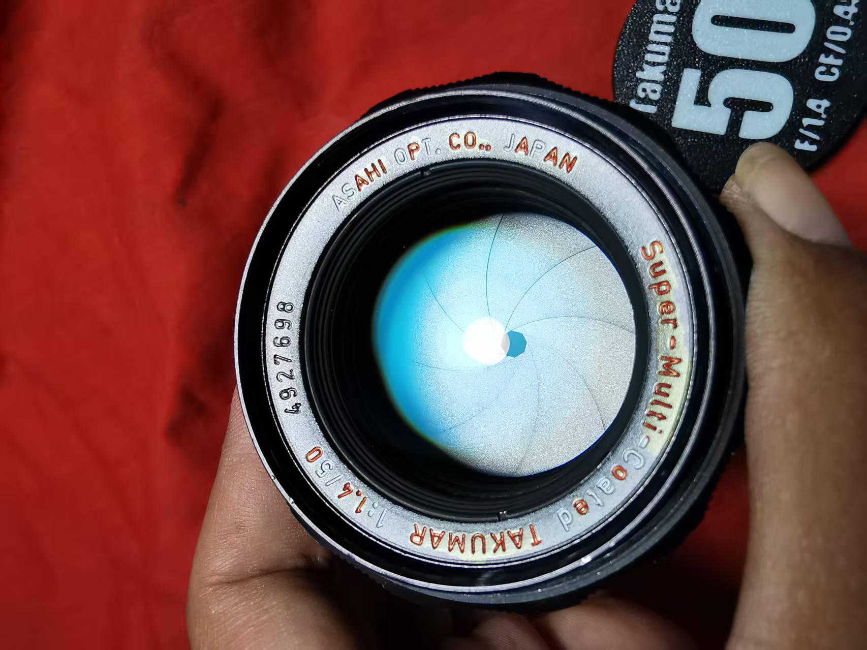 [Product=Lens][Brand=PENTAX][Model=Super-Multi-Coated Takumar 50mm F1.4][FocalLength=50][MaxAPT=1.4][Mount=M42][SN=4927698][Frame=135][Date=20250816][MD5=742343ccb3f1f9b24e4bff17e2507e10].jpg