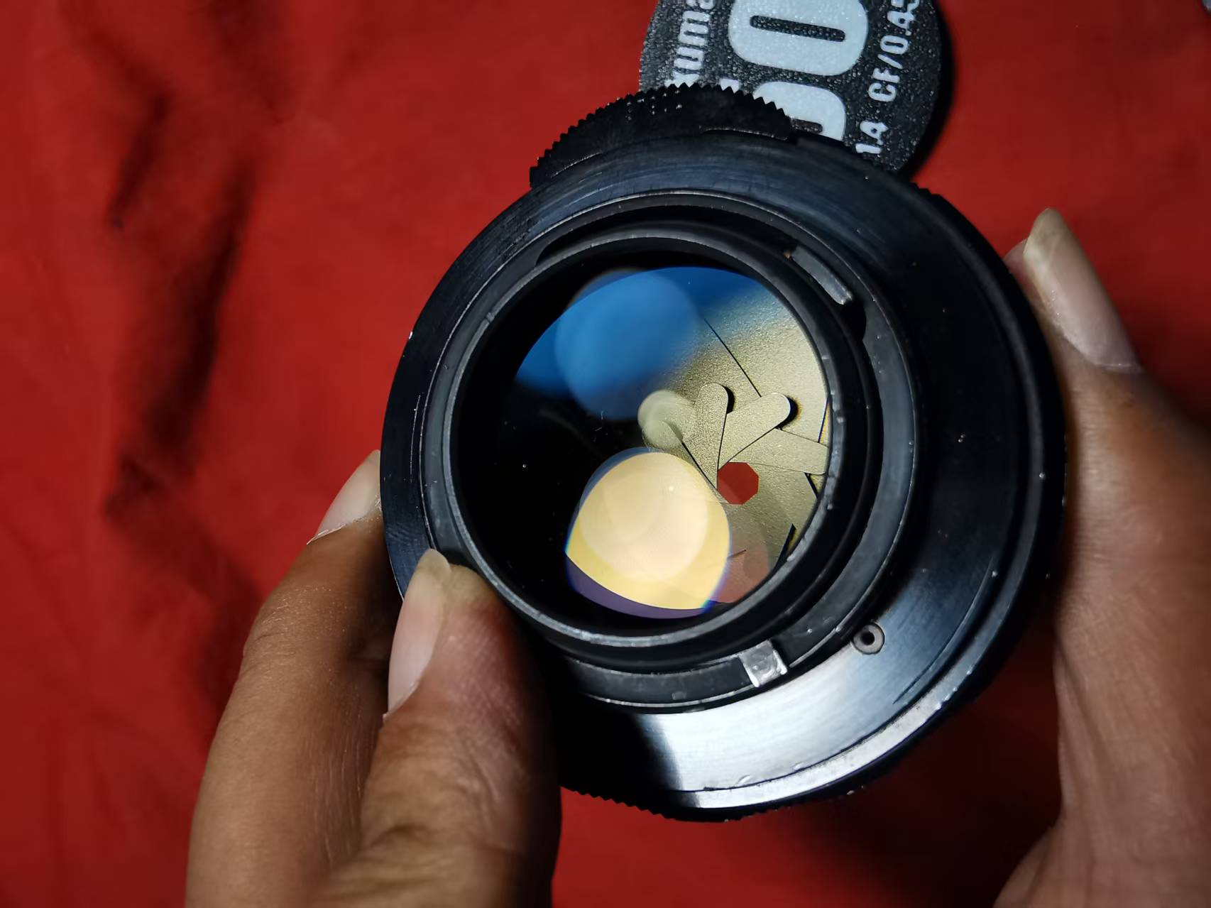 [Product=Lens][Brand=PENTAX][Model=Super-Multi-Coated Takumar 50mm F1.4][FocalLength=50][MaxAPT=1.4][Mount=M42][SN=4927698][Frame=135][Date=20250816][MD5=cd198f8a83efbdb126de50266756cb41].jpg