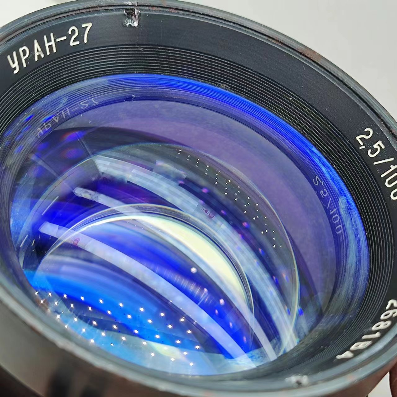 [Product=Lens][Model=УРАН-27][FocalLength=100][MaxAPT=2.5][SN=2681B4][Frame=8x8][Date=20241130][MD5=abc62d7cb05c8a0e4a9e425e3eeffc7f].jpg