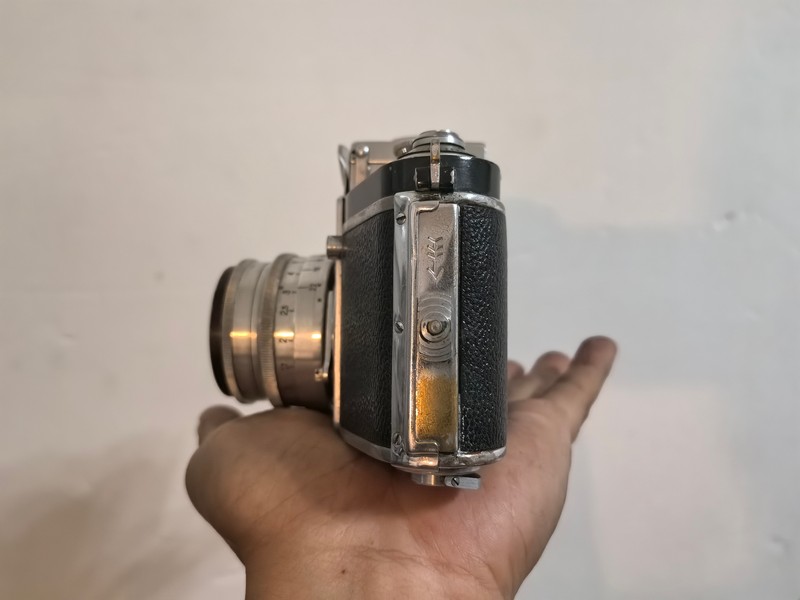 [Product=Camera][Brand=Ihagee Dresden][Model=EXAKTA][SN=635609][Date=20250822][MD5=bf6caa4d536821d724f17834a03445cc].jpg