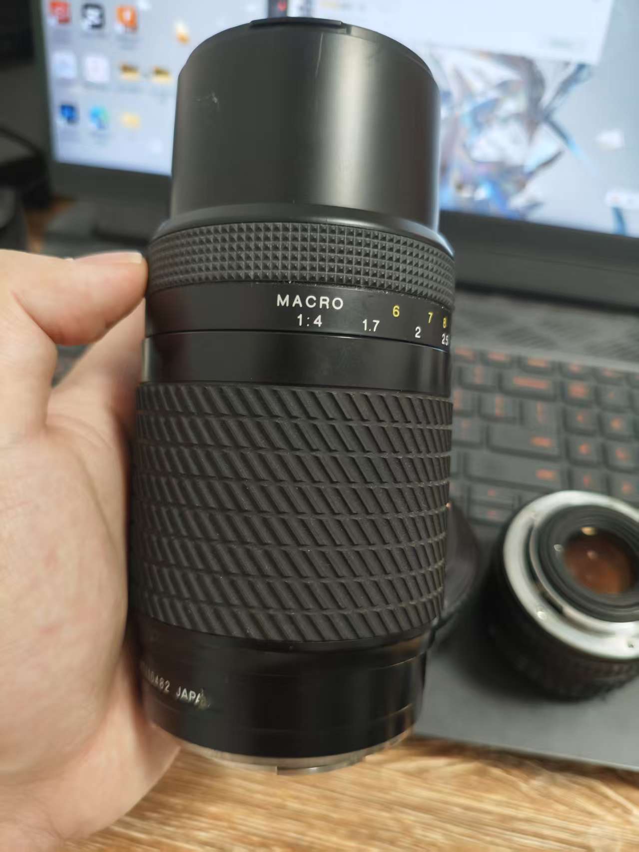 [Product=Lens][Brand=PENTAX][Model=SMC PENTAX 55mm F1.8][FocalLength=55][MaxAPT=1.8][Mount=PK][SN=1190586][Frame=135][Date=20250824][MD5=15aa5f839cbebf766a08da308477bf8b].jpg