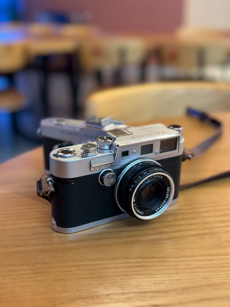 [Product=Lens][Brand=Voigtländer][Model=COLOR-SKOPAR 35mm F2.5 MC][FocalLength=35][MaxAPT=2.5][Mount=L39][Frame=135][Date=20250903][MD5=201a60759622fa7f5f315c9b8da7be29].jpg