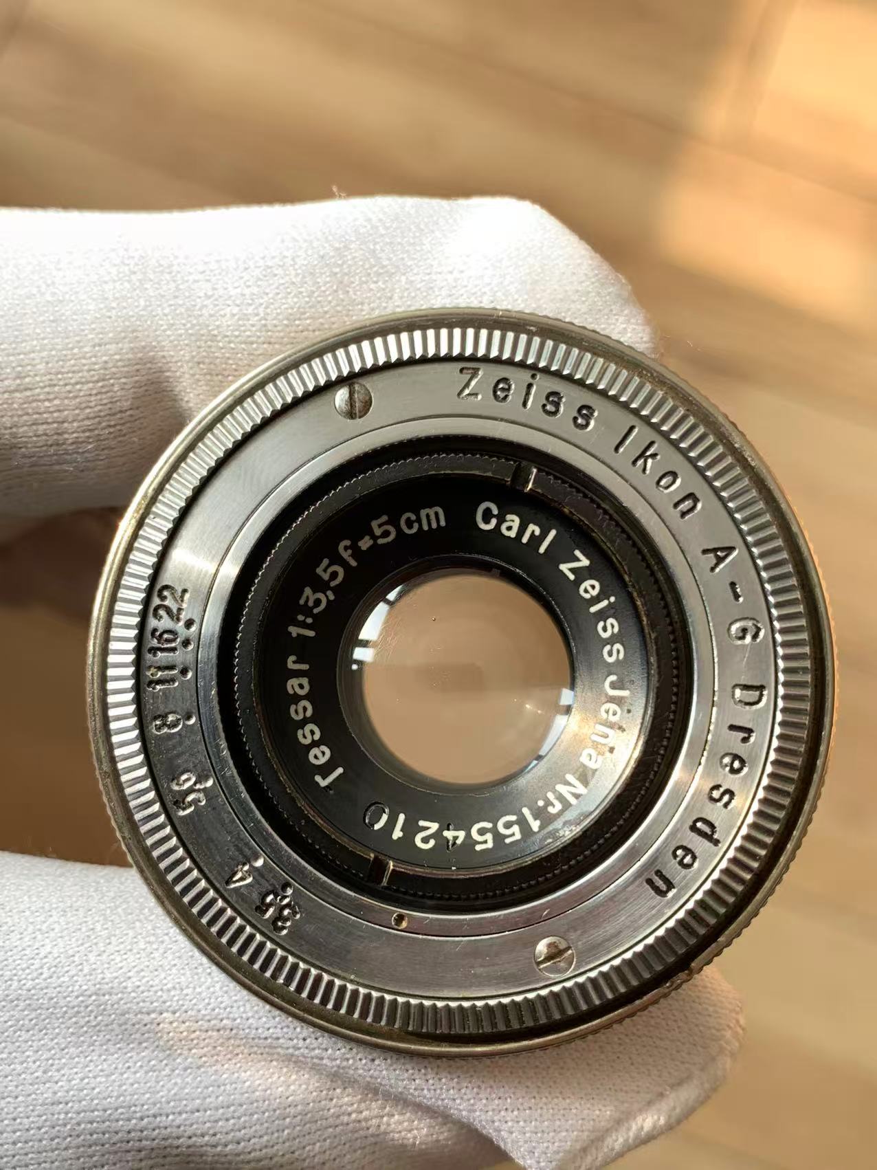 [Product=Lens][Brand=Carl Zeiss Jena][Model=Tessar 50mm F3.5][FocalLength=50][MaxAPT=3.5][Mount=RF][SN=1554210][Date=20250903][MD5=9460a83bf641367f5b073feabfddc9f9].jpg